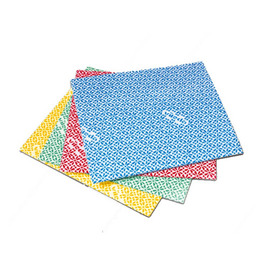 In einer fächerartigen Anordnung präsentieren sich vier Vileda Professional WischProfi „WiPro“ Antibakteriell-Tücher mit einem geometrischen Muster in Blau, Rot, Grün und Gelb. Diese für ihre hohe Saugfähigkeit bekannten Tücher der Vileda GmbH sind auf einem weißen Hintergrund angeordnet.