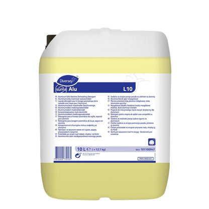 Un conteneur de 10 litres Diversey Suma Alu L10, nettoyant pour vaisselle sûr pour l'aluminium pour toutes les duretés d'eau de Diversey Deutschland GmbH & Co. OHG, dispose d'un couvercle blanc, d'un liquide jaune et d'instructions multilingues sur l'étiquette avant.