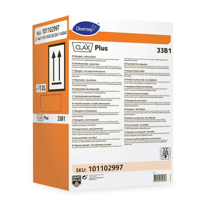 Une boîte rectangulaire orange et blanche avec l'inscription « Clax Plus 33B1 Détergent liquide sans agent de blanchiment » de Diversey Deutschland GmbH & Co. OHG pour blanchisseries industrielles, avec des instructions multilingues et un symbole de capacité de 10L.