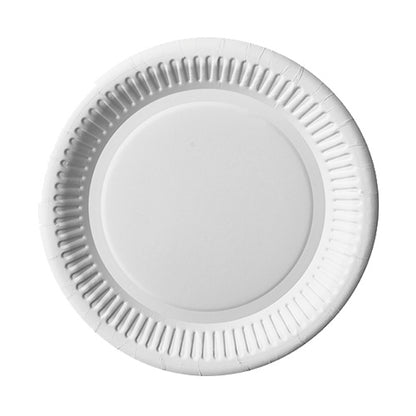 Une PAPSTAR GmbH PAPSTAR 100 assiettes, carton "pure" rond est illustrée de dessus sur fond blanc. L'assiette ronde certifiée FSC a un bord cannelé surélevé et un centre lisse.