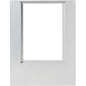 La cassette d'adaptation pour les cassettes DF10 et DF20 de Duni GmbH est une plaque de montage rectangulaire en métal avec une grande ouverture au centre et quatre trous d'angle, idéale pour visser ou fixer. La surface est lisse et semble non traitée. Emballage : 1 pièce.