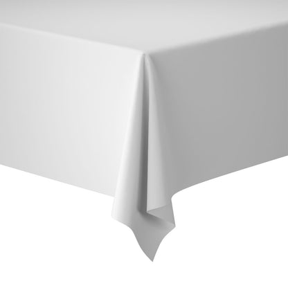 Une nappe Evolin de Duni GmbH au format 127 x 180 cm avec un aspect lin élégant est drapée sur le coin d'une table rectangulaire et se trouve devant un fond blanc.
