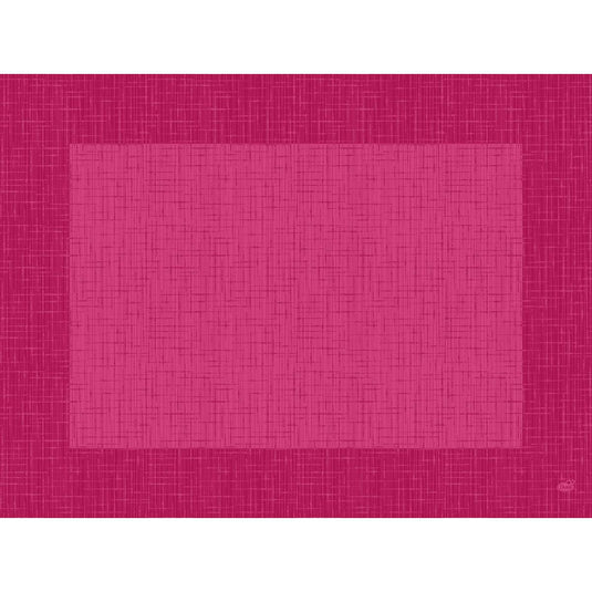 L'article en fin de série : les sets de table Dunicel 30 x 40 cm Linnea fuchsia de Duni GmbH offrent un tapis rectangulaire avec un motif à croisillons, élégamment centré sur un fond rose plus foncé pour une décoration de table élégante. Le paquet contient 100 pièces.