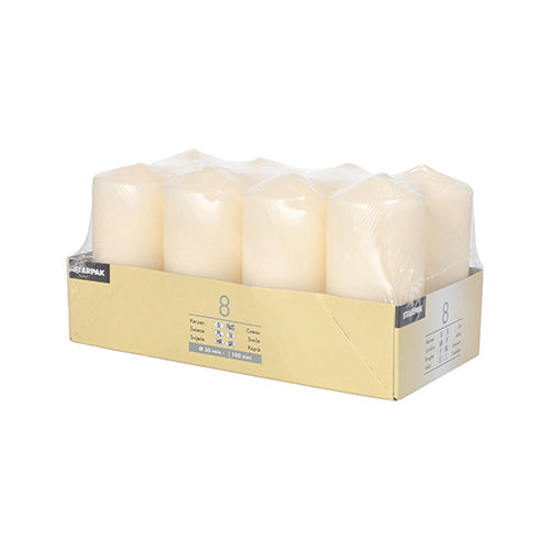 Les bougies Starpak 8 Ø 50 mm · 100 mm sont livrées debout dans un plateau jaune Starpak, enveloppées dans un film transparent - idéal pour votre porte-bougie préféré.