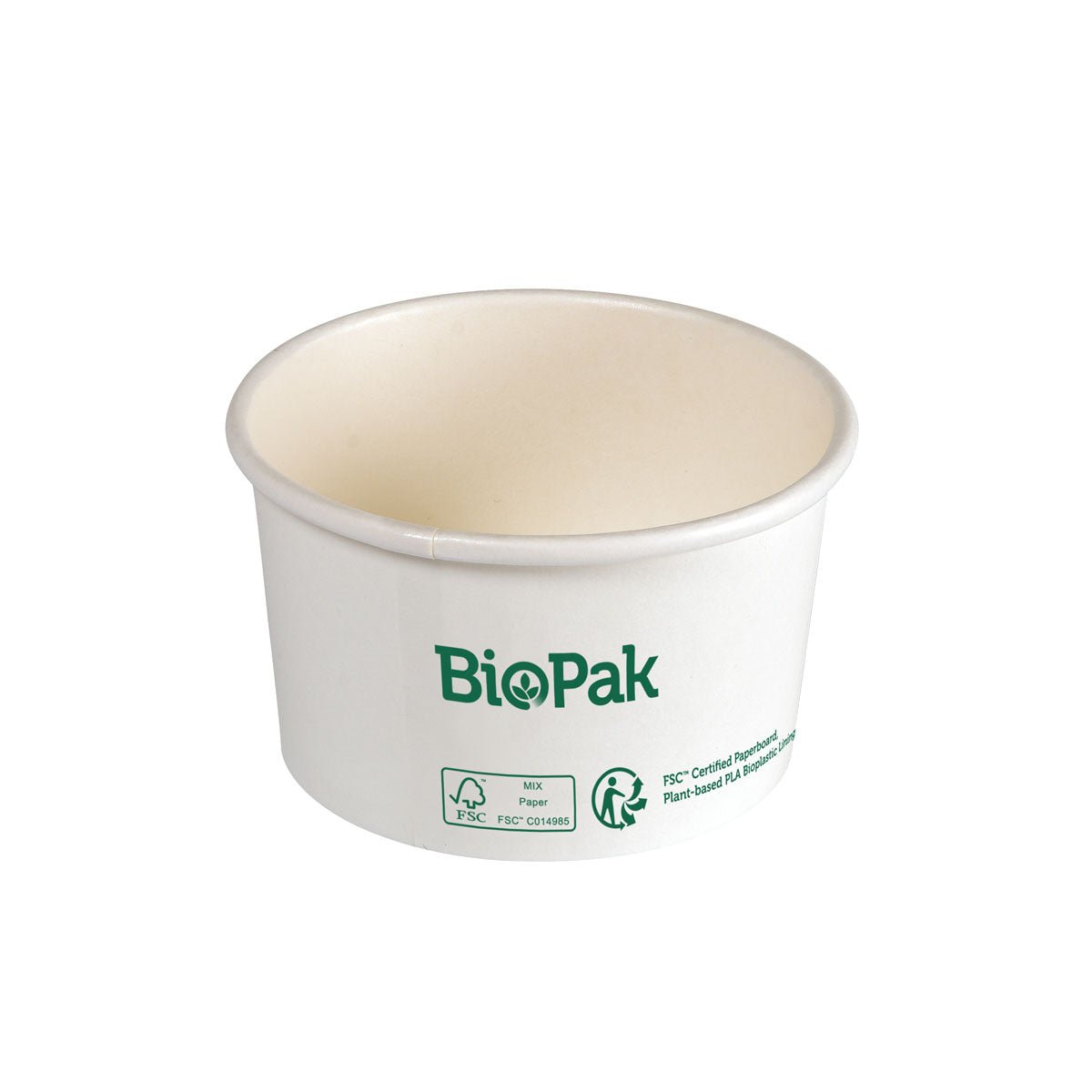 Le bol Ronda SHORT en carton/PLA de Duni GmbH - un bol jetable rond et blanc avec une inscription de marque verte et une certification biodégradable, le choix durable pour un service écologique.