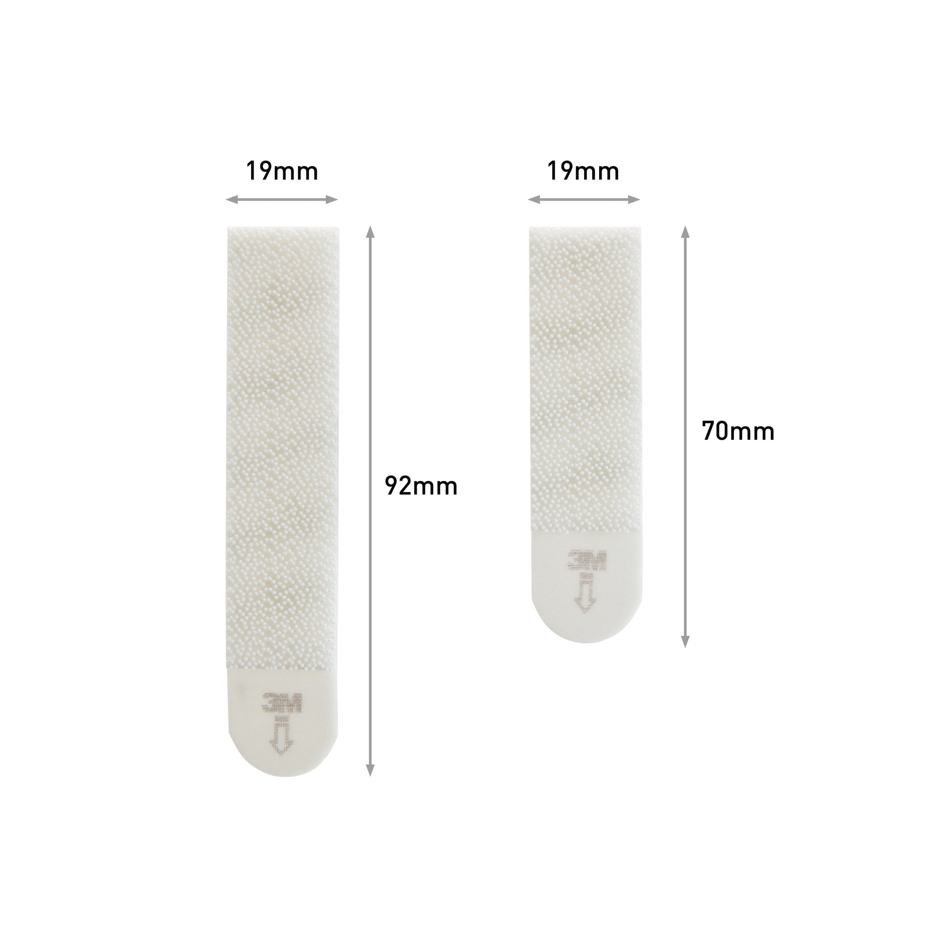 Zwei weiße, strukturierte Command™ Bilder-Montage Strips (M: 70×19mm, L: 92×19mm) der 3M Deutschland GmbH sind nebeneinander abgebildet, jeweils mit dem 3M Logo und Pfeilen am unteren Ende.