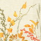 Les serviettes Duni GmbH 40x40 3 plis 1/4 Fall Beauty (paquet, 250 pièces) ont un fond beige texturé avec des feuilles d'automne diagonales, des branches et des motifs végétaux en orange, jaune, vert olive et rouge.