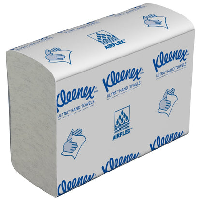 Une pile de serviettes à main Kleenex® Ultra™ MultiFold en blanc, 18 paquets x 150 feuilles par carton (18 paquets), de Kimberly-Clark GmbH - des serviettes en papier de haute qualité pour chaque salle de bain.