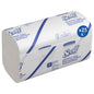 Un carton de serviettes Kimberly-Clark Scott® SCOTTFOLD*, blanches, de taille moyenne, contient 25 paquets de 175 feuilles chacun ; idéal pour un séchage efficace des mains. Emballage blanc et bleu avec des informations sur le produit en anglais et en espagnol.