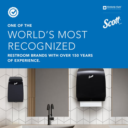 Une toilette avec un distributeur de serviettes en papier Scott, un distributeur de papier toilette sans noyau Kimberly-Clark Professional™ (blanc) et un distributeur de savon Scott au-dessus du lavabo. La partie supérieure met en avant 150 ans d'expérience et de durabilité de Scott.