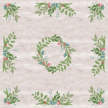 Un fond en bois clair avec une décoration de table feuillue verte dans chaque coin et une couronne circulaire de feuillage et de baies rouges rappelle la nappe de table festive et déperlante Dunisilk(Plus) 84x84 de Duni GmbH.