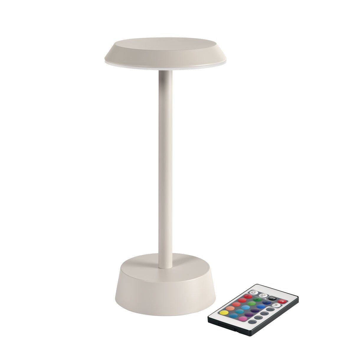 La lampe LED sans fil NOUR taupe de Duni GmbH est une lampe de table moderne avec un abat-jour plat et une base ronde, qui est commandée par une télécommande multifonction - parfaite pour un éclairage de table élégant.
