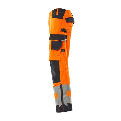 Pantalon avec poches genoux