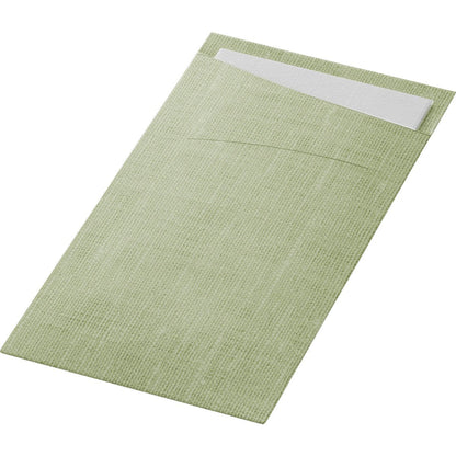 La serviette SACCHETTO Bio D-Soft de Duni GmbH est une serviette rectangulaire de couleur vert clair, texturée, dotée d'une pochette pouvant accueillir une serviette blanche. Fabriquée à partir d'un matériau respectueux de l'environnement, elle fait office de pochette écologique pour encore plus de durabilité.