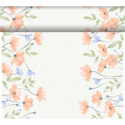 Le Bio-DC-Tete a Tete 0,4x24m de Duni GmbH a un fond blanc, encadré sur les bords supérieur, gauche et droit de fleurs orange et bleues et de feuilles vertes dans un style aquarelle, laissant le centre largement libre pour une décoration durable.
