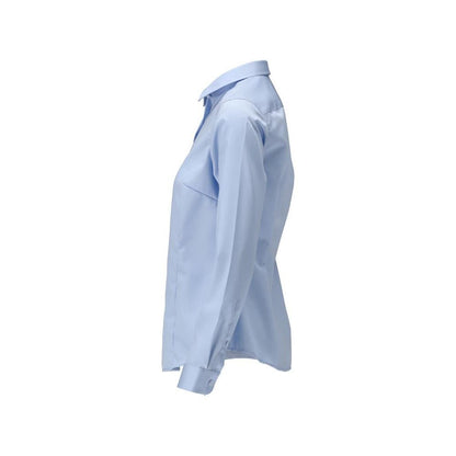 Chemise, chemisier femme coupe femme moderne