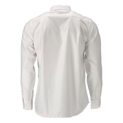 Chemise, coupe moderne