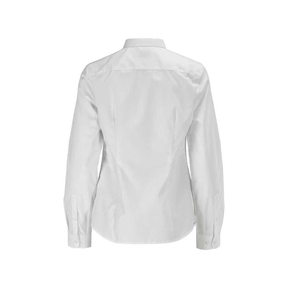 Chemise, chemisier femme coupe femme moderne