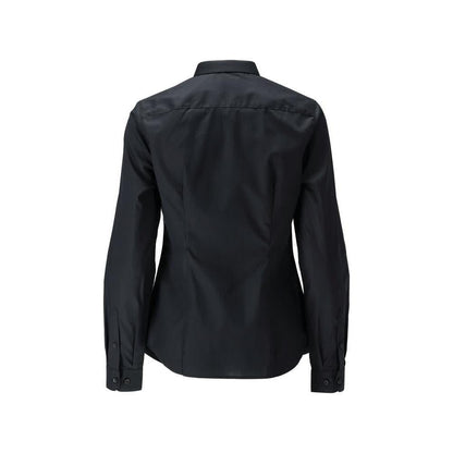Chemise, chemisier femme coupe femme moderne