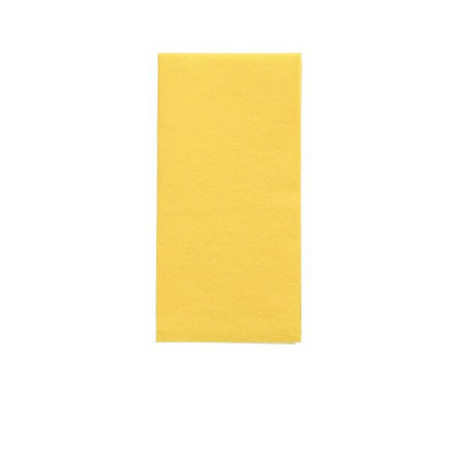 Une seule serviette jaune, proprement pliée, rectangulaire de la collection PAPSTAR 'DAILY Collection' 1/8-Pli 32 cm x 32 cm de la société PAPSTAR est centrée comme une décoration de table sur un fond blanc uni.