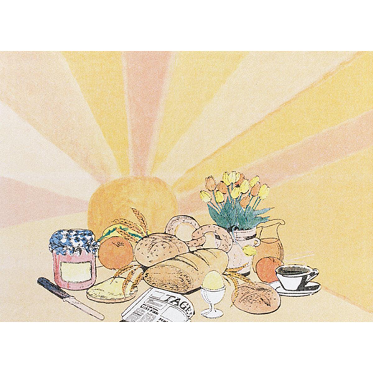 Une table de petit-déjeuner avec du pain, de la confiture, du café, des fruits et des fleurs est dressée sur des sets de table Dunicel 30x40 cm de Duni GmbH (100 pièces), tandis que le soleil du matin se lève en arrière-plan - parfait pour les fêtes et célébrations.