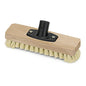Le Nölle Profi Brush Power Stick Schrubber (23 cm, Thermo-PET, résistant à la chaleur) de Nölle Profi Brush Bürsten- & Pinseltechnik e.K. dispose de poils rigides, d'un pied en bois et d'un embout en plastique noir.