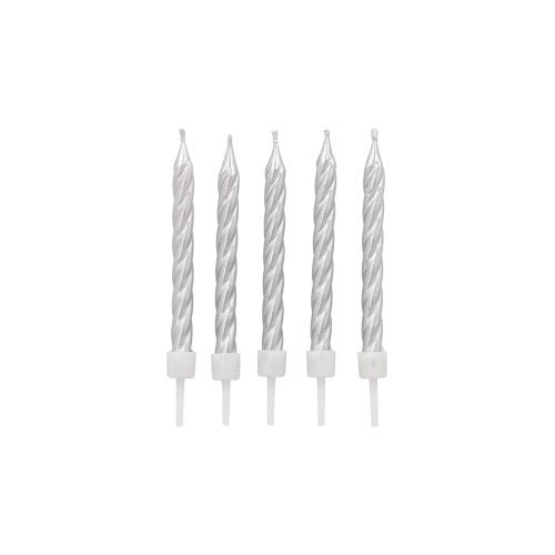 Douze PAPSTAR bougies d'anniversaire de 6 cm avec support de PAPSTAR GmbH sont alignées devant un fond blanc simple.