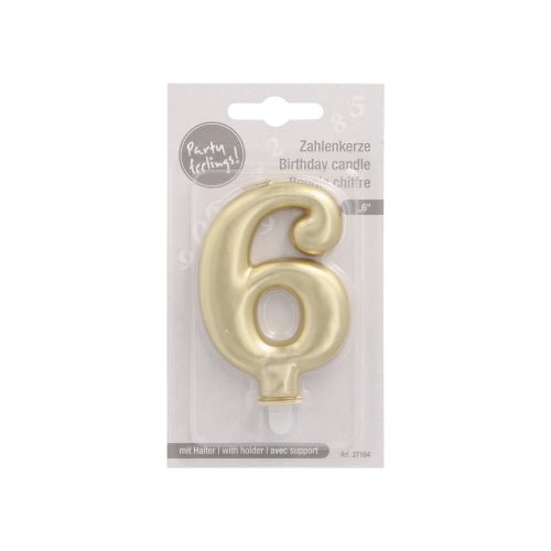 Une bougie numérique dorée PAPSTAR avec support, formée en numéro 6 et de 7 cm de hauteur, est emballée dans du plastique avec une étiquette multilingue, une description de la bougie d'anniversaire et un logo Party Greetings en haut à gauche. Marque : PAPSTAR GmbH.