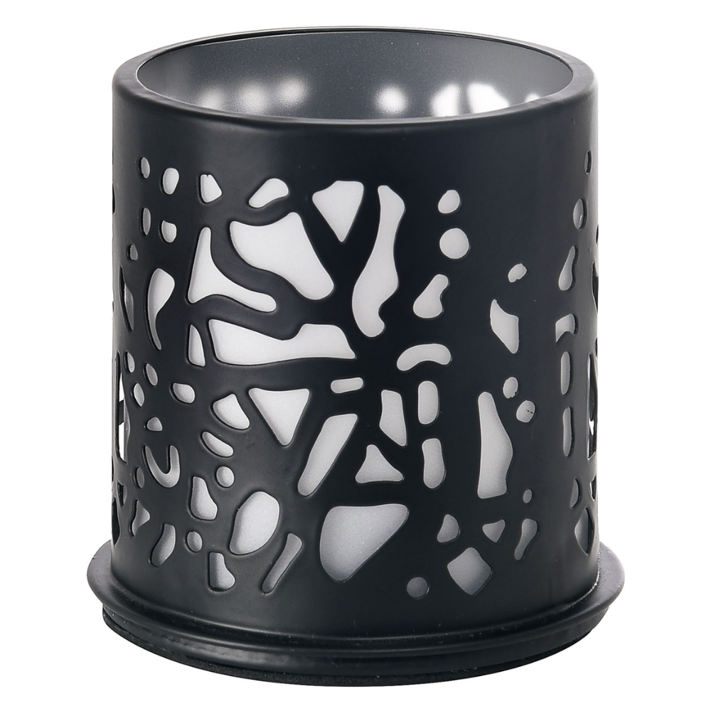 Le bougeoir Duni GmbH Twine 75 x Ø 75 mm Noir dispose d'un motif découpé abstrait moderne en métal noir cylindrique avec un intérieur argenté, créant un effet lumineux saisissant. Son design irrégulier, semblable à une feuille, rehausse toute décoration de table sophistiquée.