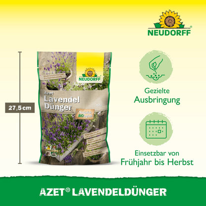 Azet LavendelDünger de Neudorff Shop est livré dans un sac de 27,5 cm de hauteur, debout, avec des images de lavande aux fleurs bleu-violet et des informations sur le produit. Les pictogrammes montrent qu'il s'agit de lavande tolérante à la sécheresse du printemps à l'automne.