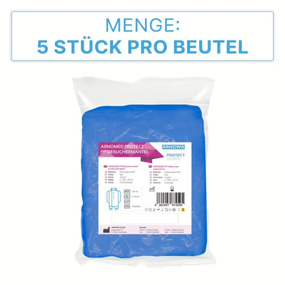 Un sac en plastique transparent contient cinq manteaux de visite jetables ARNOMED PROTECT PP-BESUCHERKITTEL BLUE avec boutons-pression de la société ARNOWA GmbH. Le sac est muni d'une information produit et d'un code-barres. Au-dessus de l'image : "Quantité : 5 pièces par sac.