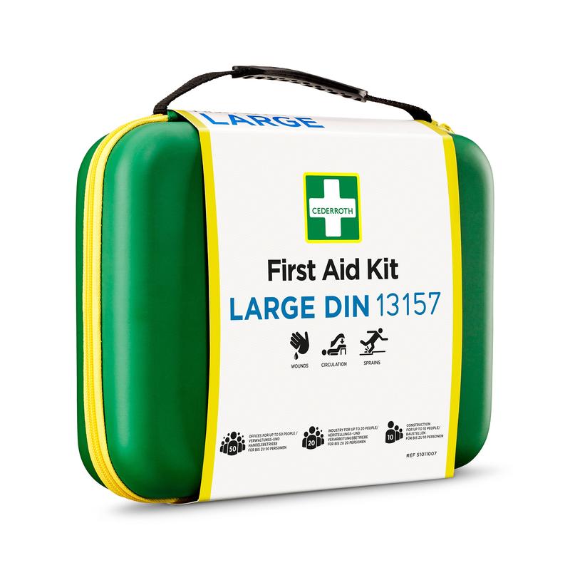 Une boîte de premiers secours rigide vert-jaune avec poignée, étiquetée "Trousse de secours LARGE DIN | Emballage (1 pièce)" d'Orkla Wound Care AB. L'étiquette montre des symboles pour les plaies, la circulation et les entorses et est conforme aux normes DIN strictes.