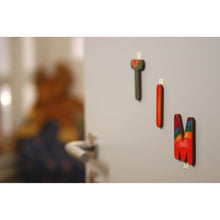 tesa 57550 Powerstrips Small Sanitär, weiß – Anwendung