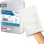 L'image montre un paquet de 50 gants de toilette jetables ARNOMED en molleton (75g/m²) de ARNOWA GmbH. Un gant est montré sur une main pour illustrer la taille et la texture. Le label de qualité Dermatest et les informations de contact sont visibles sur l'emballage.