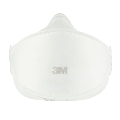La vue de face du masque de confort à particules 3M™ Aura™ 9320+, FFP2, sans valve (paquet de 5) de 3M Deutschland GmbH montre le design incurvé, les bords surpiqués et le logo central 3M.