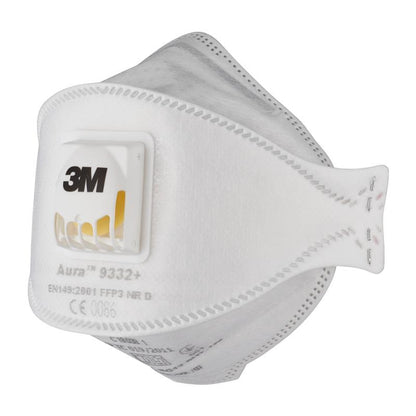 Le masque anti-particules 3M™ Aura™ Comfort Cool Flow™ 9332+, FFP3, avec valve de 3M Deutschland GmbH est un masque facial blanc avec une valve d'expiration jaune, façonné pour le nez et la bouche et avec des informations de produit et de certification imprimées.