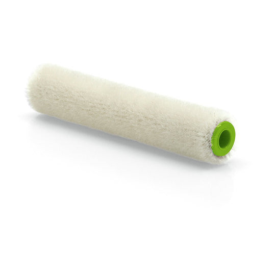 Le rouleau de peinture en mohair Nölle Profi Brush 10 cm (hauteur de poil de 4 mm) de Nölle Profi Brush Bürsten- & Pinseltechnik e.K., idéal pour les surfaces lisses, a un manchon cylindrique blanc avec un noyau en plastique vert sur fond blanc.