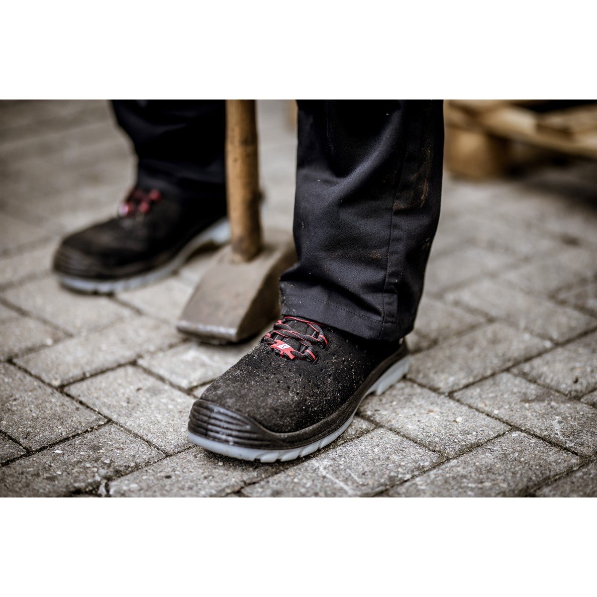NITRAS MICRO STEP MID, bottes de sécurité S1 P, mi-hauteur, noir