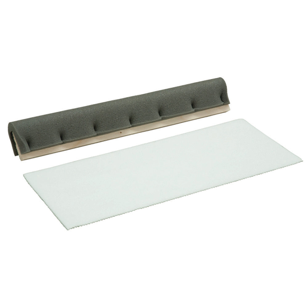 Les chiffons de peinture en peluche 41 x 18 cm de Diversey Deutschland GmbH & Co. OHG (6 chiffons de peinture + 1 éponge de peinture en bois) sont idéaux pour travailler sur des surfaces délicates.