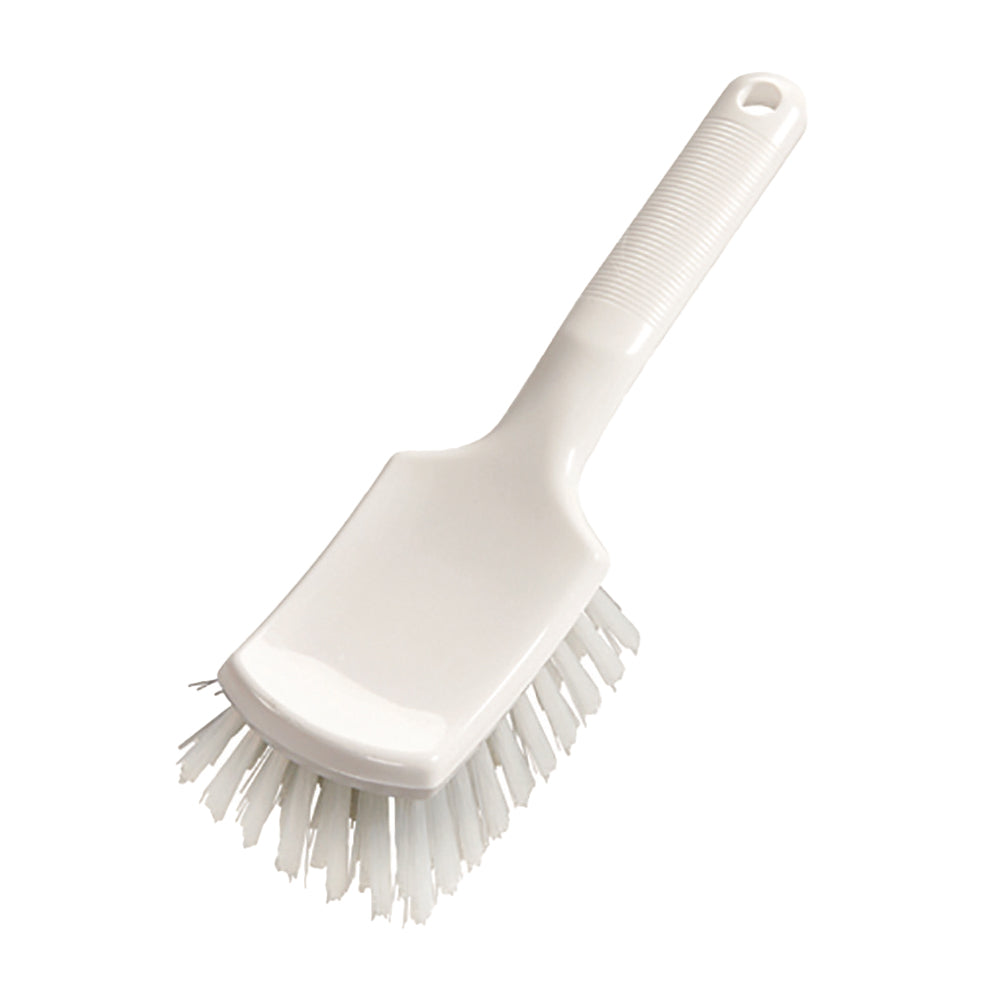 La brosse à manche 260 x 72 x 35 mm de Diversey Deutschland GmbH & Co. OHG dispose d'un manche court, de poils durs, d'une tête plate et large et d'un manche en plastique blanc texturé avec un trou de suspension.