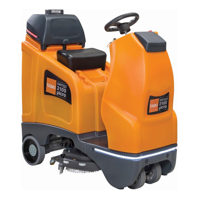 La TASKI swingo 2100µicro BMS Compacte Micro-Autoportée Laveuse-Aspireuse de Diversey Deutschland GmbH & Co. OHG est une laveuse-aspireuse autoportée orange avec siège et volant noirs, conçue pour le nettoyage commercial ou industriel et dotée d'un système BMS avancé.