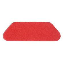 Le TASKI Americo S-Pad 45 x 15 cm Rouge de Diversey, un tampon de nettoyage et de polissage pour l'entretien régulier et les nettoyants en spray, est rectangulaire avec des bords légèrement arrondis et un coin en biais sur un fond blanc.