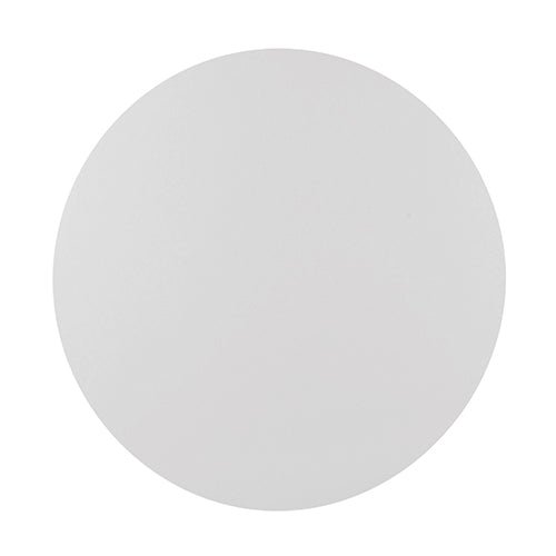 Une simple forme circulaire blanche, comme celle PAPSTAR 100 socles à gâteau (carton rond, blanc, à bord lisse) de la PAPSTAR GmbH apparaît sur un fond blanc uni, sans marge blanche visible.