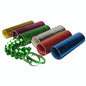 On y voit six PAPSTAR Serpents de fête en papier métallisé (4 m, couleurs assorties) de la PAPSTAR GmbH, la guirlande verte étant en partie déroulée et enroulée. Les autres restent enroulées : idéales pour des décorations festives aux reflets métalliques.