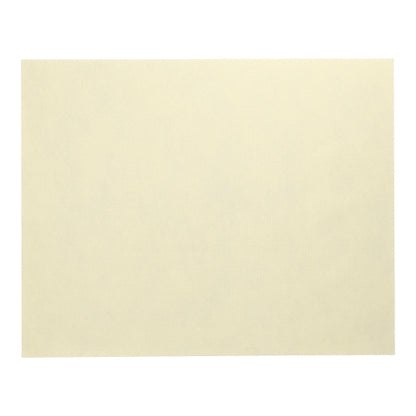 Une feuille individuelle de Starpak 100 sets de table, semblable à du tissu en non-tissé « Soft Selection » (30x40 cm), est illustrée sur fond blanc. Le rectangle jaune clair non marqué évoque une décoration de table élégante ou des décorations de table raffinées.