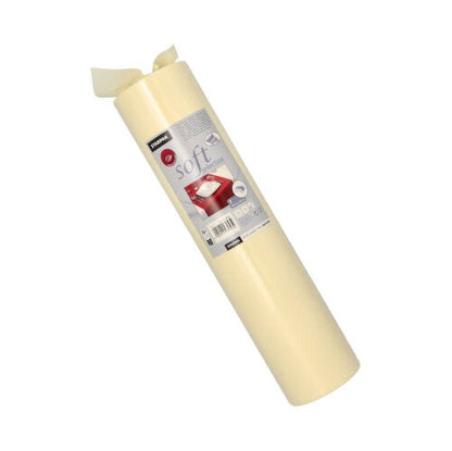 Sur un fond blanc, un chemin de table Starpak enroulé, non-tissé semblable à du tissu « soft selection » (24 m x 40 cm), avec une étiquette de marque, mode d'emploi et code-barres est représenté.