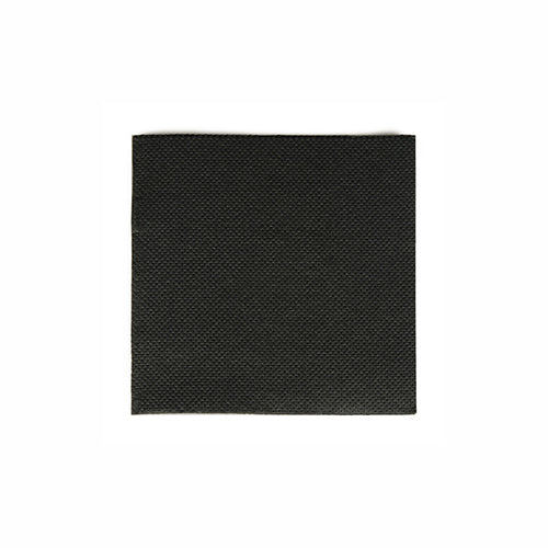 Une serviette carrée noire, 2 plis microgaufrée PAPSTAR 125 « PUNTO » (20x20 cm) de PAPSTAR GmbH est centrée sur un fond blanc simple – idéale pour une décoration de table élégante.