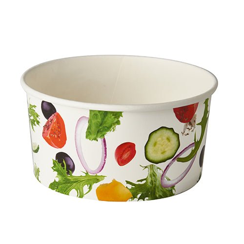 Les bols à salade Starpak 45 "To Go" sont des bols en carton jetables blancs de 15 cm de diamètre, avec des images de tomates, concombres, oignons rouges, salade et olives imprimées à l'extérieur.