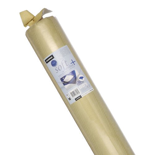 Un rouleau de nappe Starpak, ressemblant à du tissu, non-tissé "soft selection plus" en beige, bien emballé dans un plastique transparent avec des informations de marque et une image montrant son utilisation. Antidérapant et durable, idéal pour les tiroirs ou étagères.