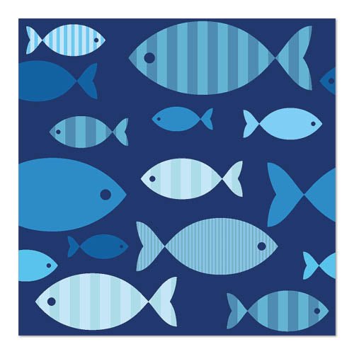 PAPSTAR 20 serviettes, 33x33 cm, 3 plis de PAPSTAR GmbH dans le Design Set 6 montrent différents gros poissons bleus avec des rayures et des couleurs unies sur fond bleu foncé - créativement superposés et disposés librement.